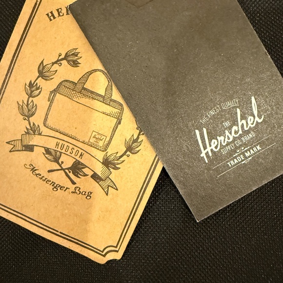 Herschel Black Hudson Laptop bag - Picture 2 of 4